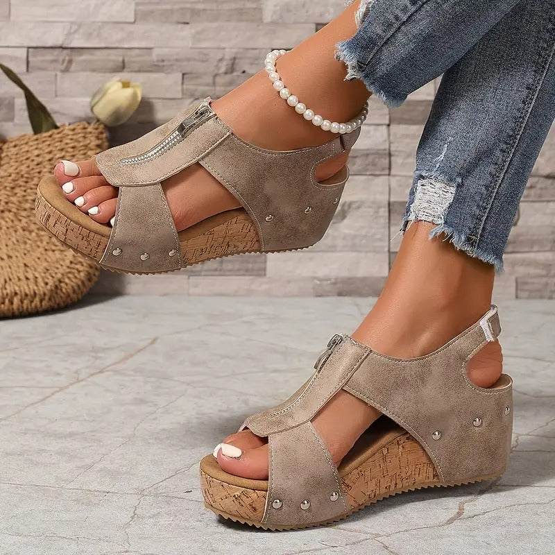 Jolanta | Retro Wedge Sandals with Zipper Closure