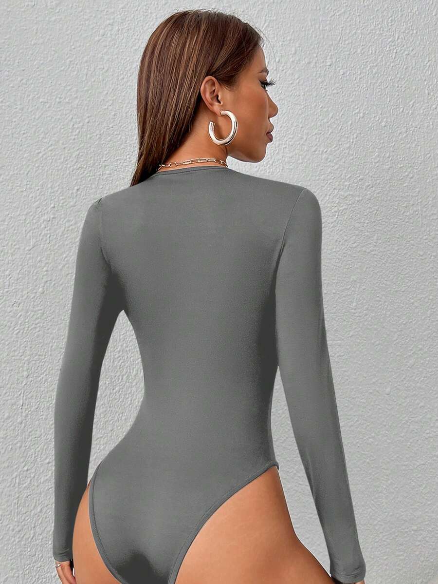 PETITE | Crew Neck Long Sleeve Fitted Bodysuit