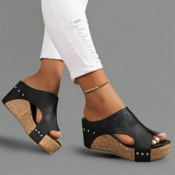 Ulvena | Premium Sandals for Ultimate Comfort