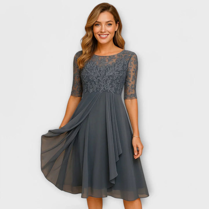Martyna | Midi dress with lace sleeves