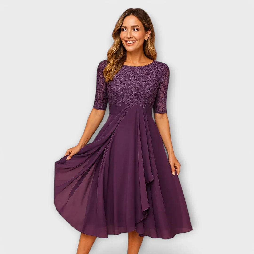 Martyna | Midi dress with lace sleeves