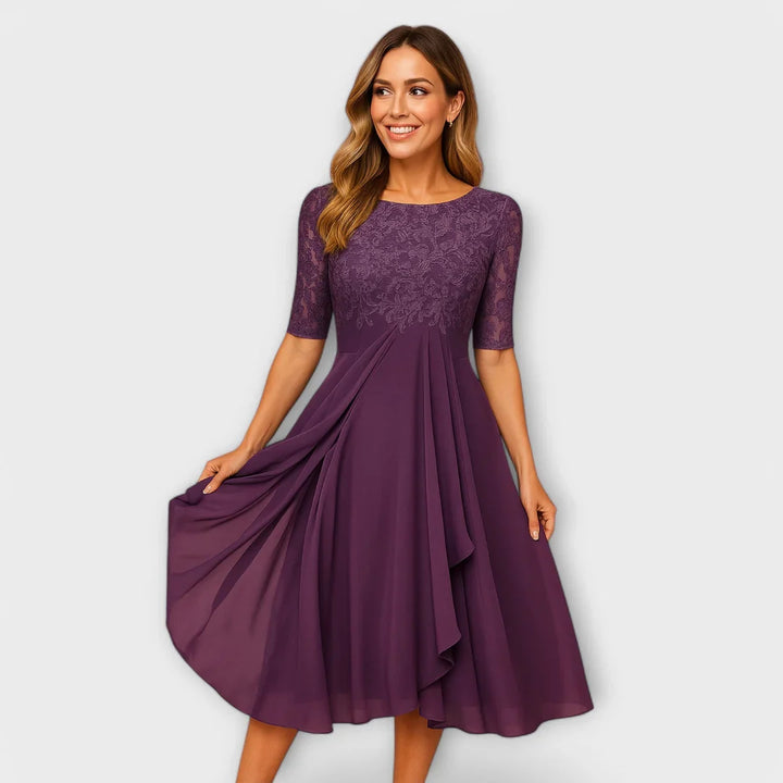 Martyna | Midi dress with lace sleeves
