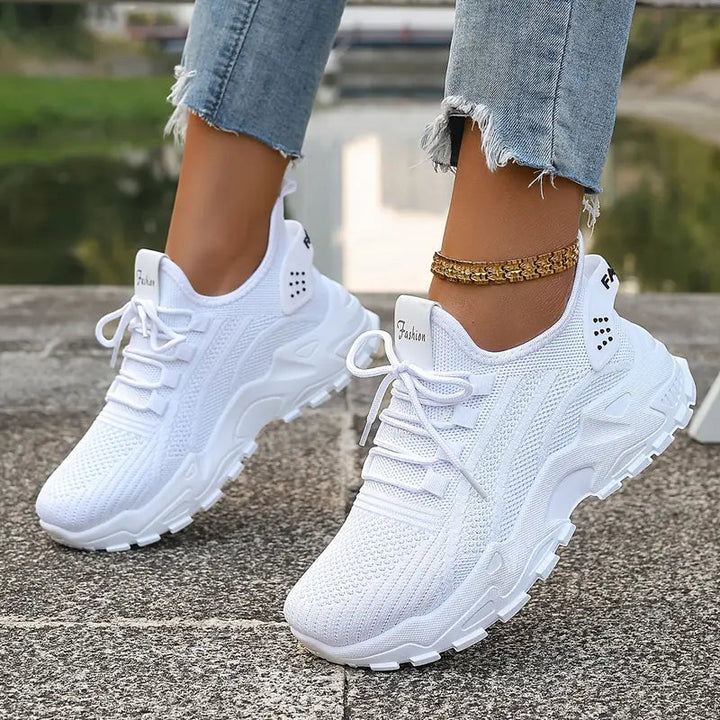LYNIA | BREATHABLE ORTHOPEDIC SNEAKERS