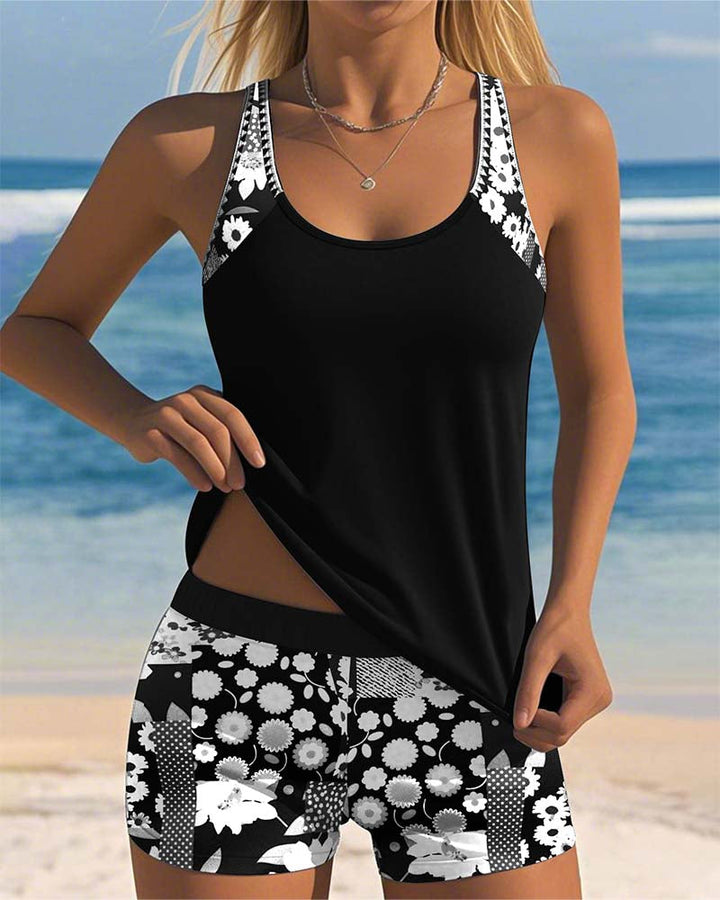 Taylor | Fashionable Swimsuit Set