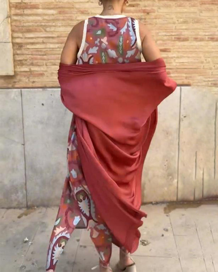 Bella | Two-Piece Printed Set in Urban Style