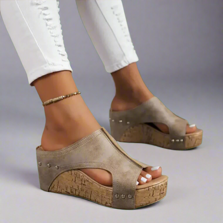 Ulvena | Premium Sandals for Ultimate Comfort