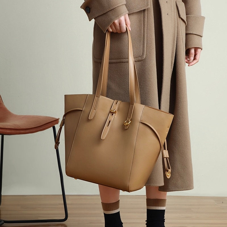 Elsen | Vintage Lock Leather Tote Bag