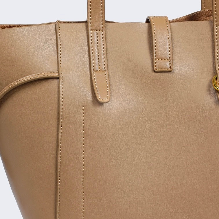 Elsen | Vintage Lock Leather Tote Bag