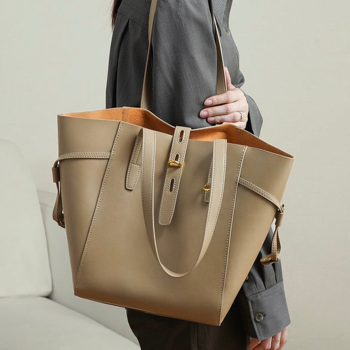 Elsen | Vintage Lock Leather Tote Bag