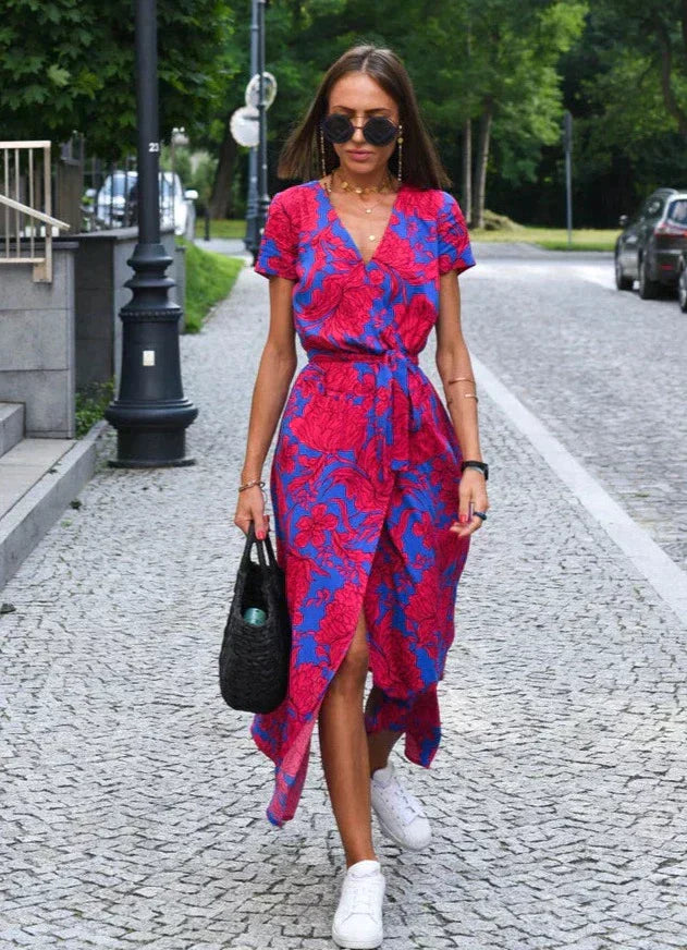 Linda | Stylish floral dresses for every occasion