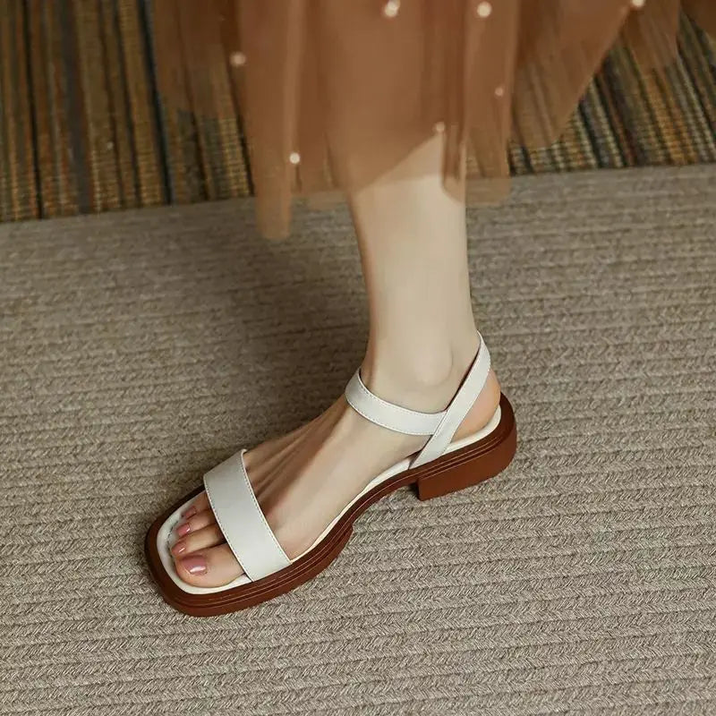 Ailleurs | Sandales en cuir Juneya