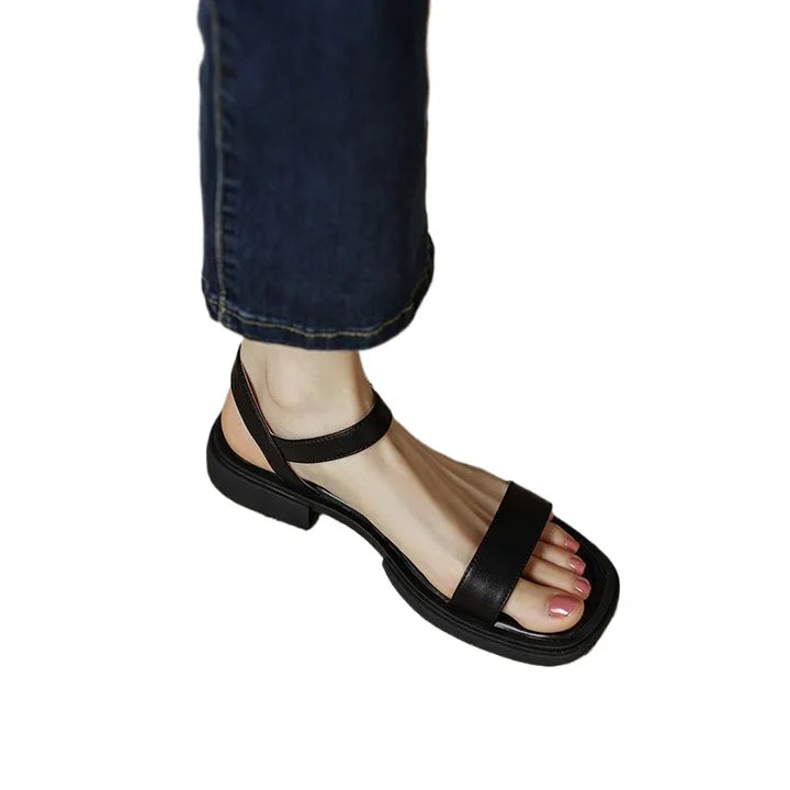 Ailleurs | Sandales en cuir Juneya