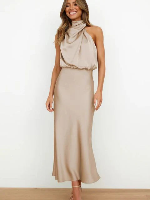 Benthe | Midi Dress with Off-Shoulder Design