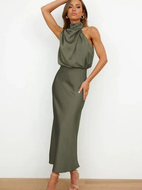 Benthe | Midi Dress with Off-Shoulder Design