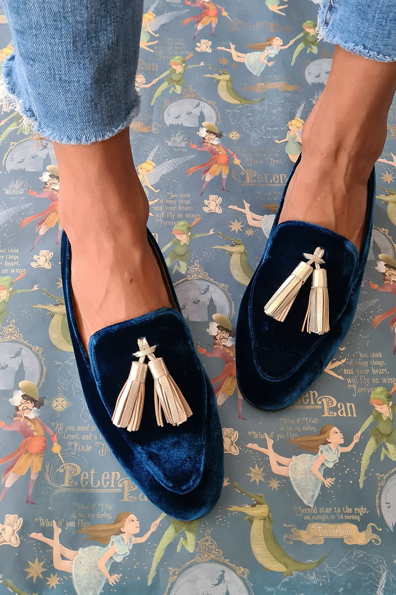 Fiorenza | Retro Slip-On Loafers with Decorative Fringes