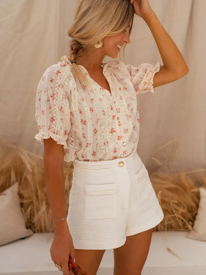 Elina™ | Floral blouse with summer charm