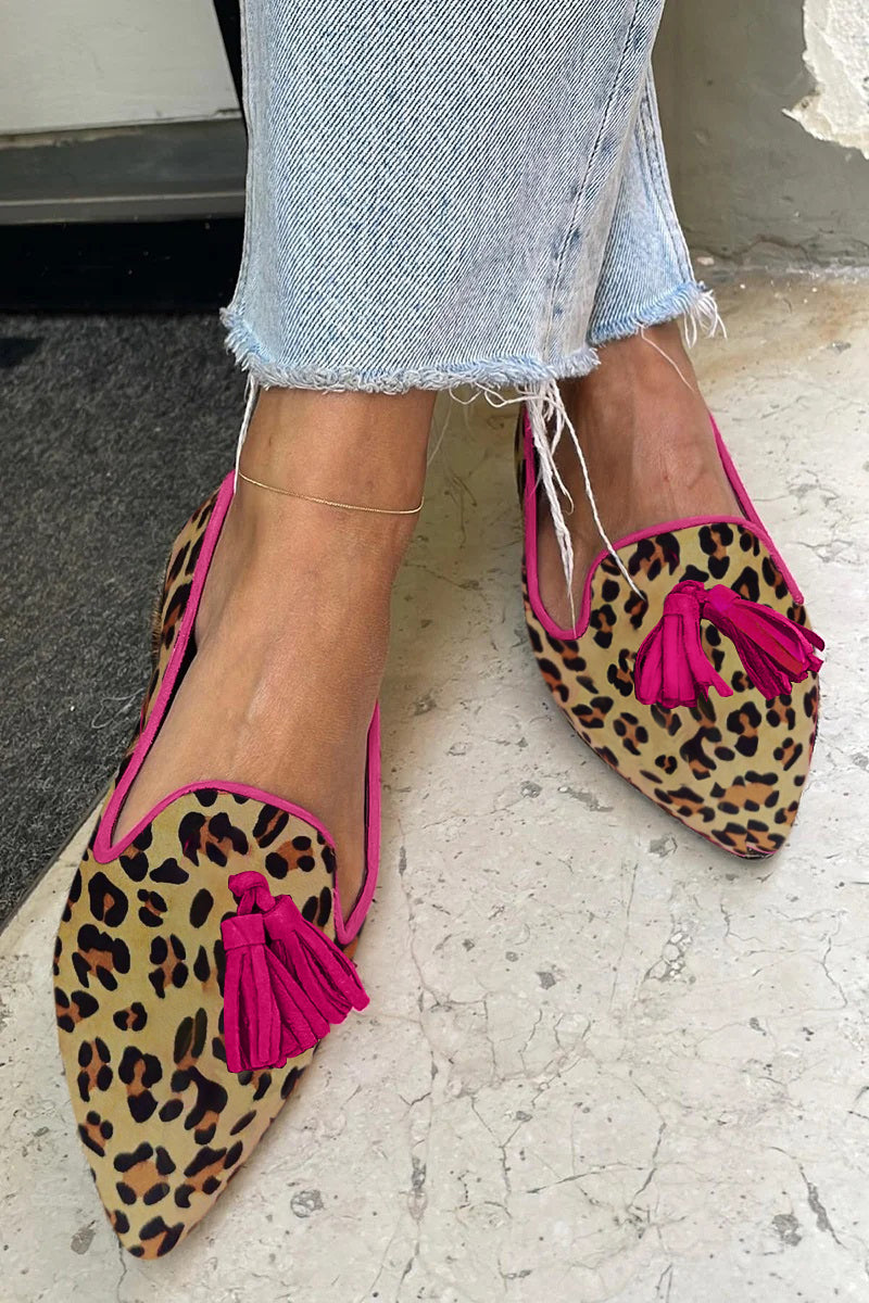 Leophella | Flat Shoes with Fringe in Leopard Print Made of Soft Suede