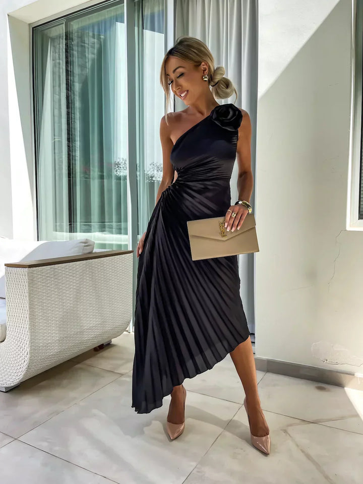 Lizbeth | Dress with Floral Shoulders