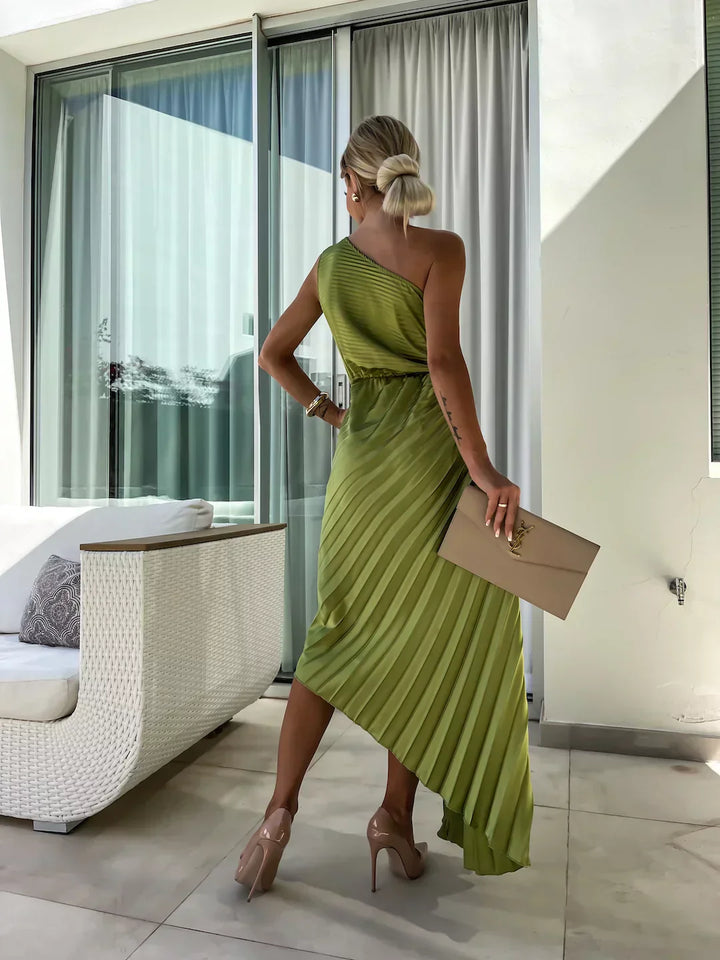Lizbeth | Dress with Floral Shoulders