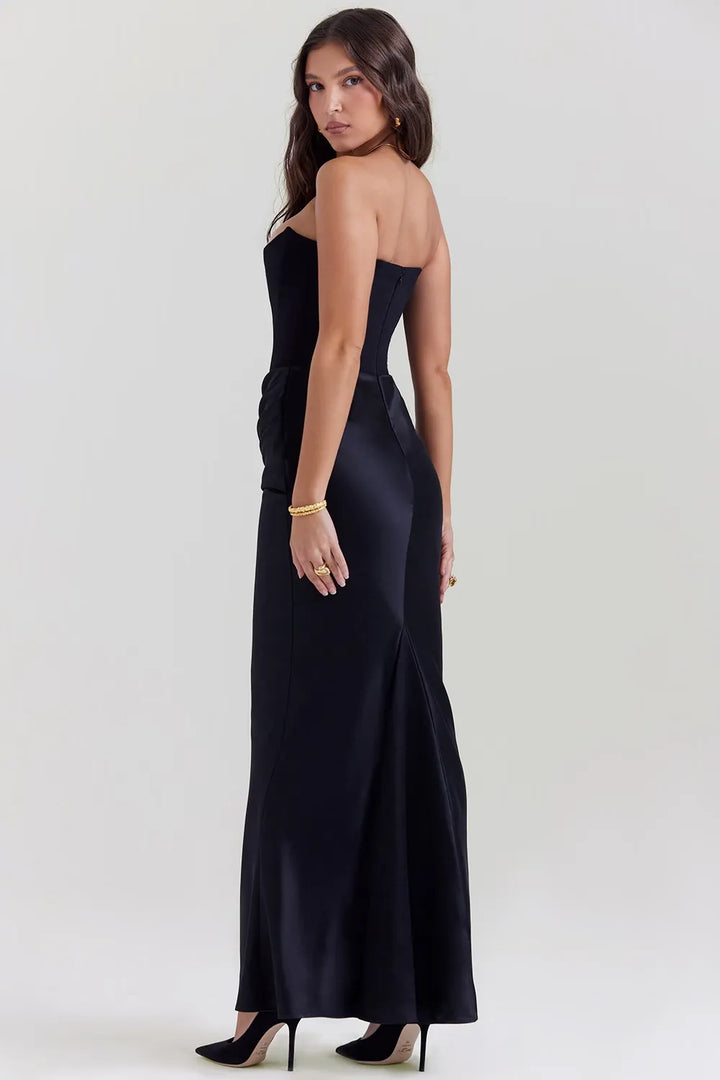 Victoria | Sophisticated Black Maxi Dress